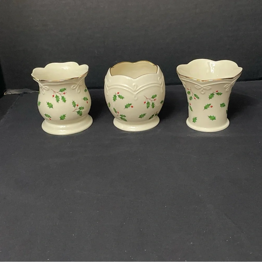 Lenox Holiday Votives Set of 3 Holly Leaves & Berries Christmas Seasonal Classic